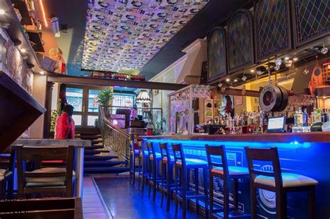 bares em vigo|The 39 best bars and drinks in Vigo